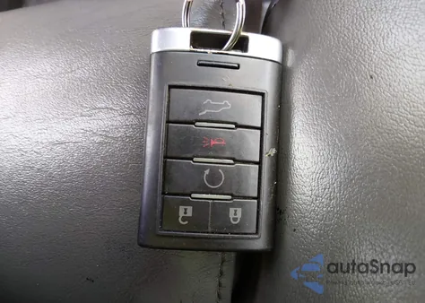 2011 Cadillac Srx Luxury Collection z USA, uszkodzony, nr VIN 3GYFNAEY9BS647714